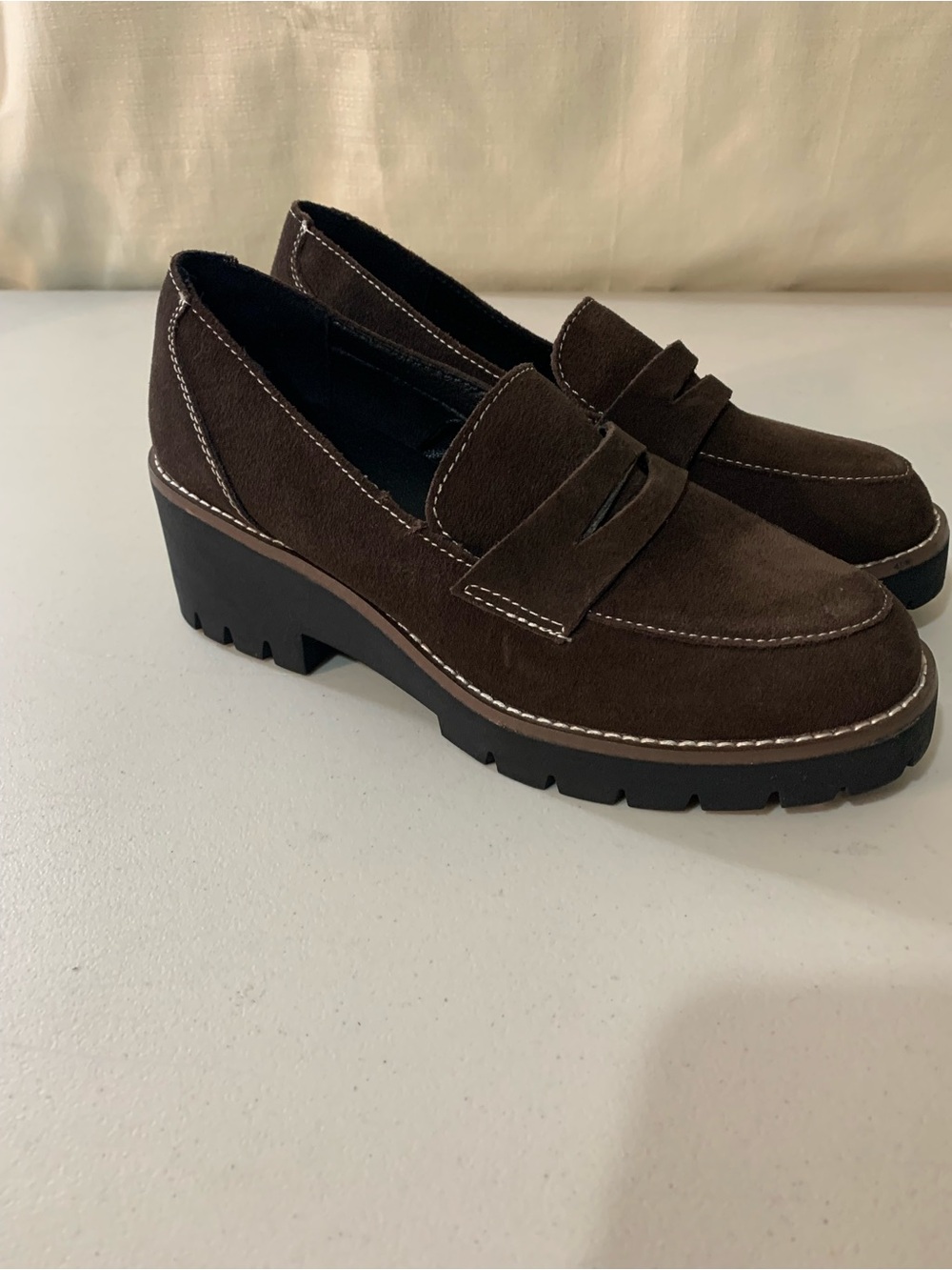 Blondo Brown Suede Lug Sole Penny Loafers b2/60
